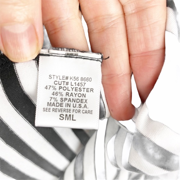 NWT EMMA & SAM LF Striped Fit & Flare Skirt Small - Picture 8 of 8